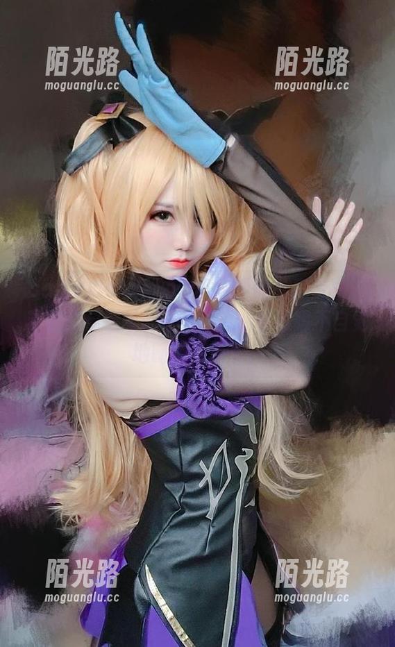 sally dorasnow多啦雪 sally dorasnow多啦雪的私房写真:带你开启温柔的奇幻漂流,让眼睛不自觉地喝了杯蜜茶。